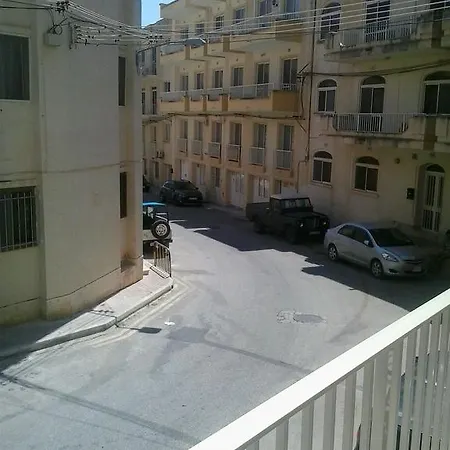 Studio Marsalforn